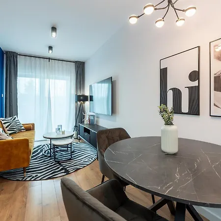 Golden City Haven By Aparo - Nowy Apartament, Winda, Balkon, Szpital Ckd, Uniwersytet Lodž Exteriér fotografie